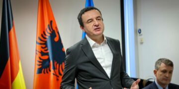 Si po i josh Albin Kurti, votuesit në mërgatë, çfarë thotë qytetarët e opozita?