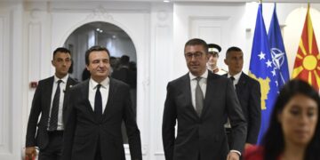 Qeveria e Kosovës dhe Maqedonisë së Veriut sot mbajnë mbledhje të përbashkët, kjo është agjenda