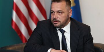 Maqedonci: Pjestarët serbë të FSK-së e lanë detyrën për shkak të presionit nga Serbia