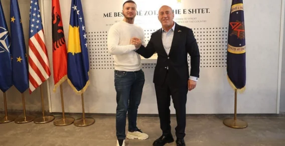 Fero takohet me Haradinajn, a po i hyn politikës?