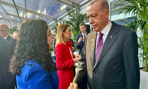 Osmani takohet me Erdoganin në Budapest
