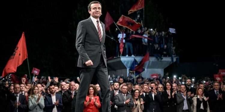 Krasniqi: VV i trajton votuesit nga diaspora si budallenj