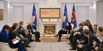 Sul’mi ndaj kanalit të ujit, Osmani takon ambasadorët e vendeve të QUINT’it dhe atë të BE’së – ka një thirrje për ndërkombëtarët