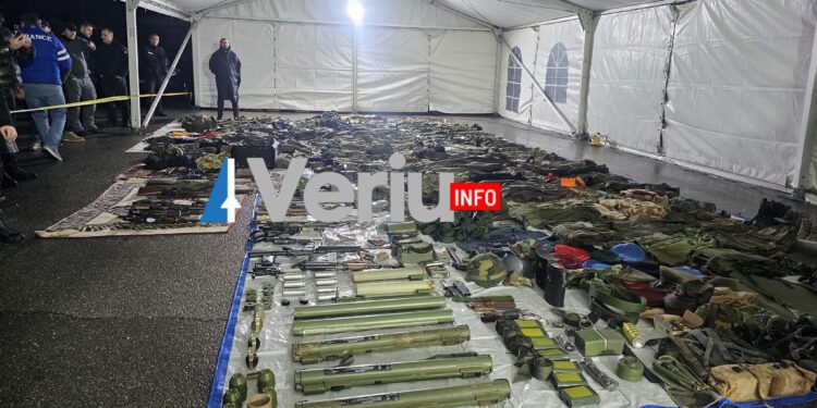 200 uniforma, armë, zolla – ja çka u gjet në aksionin e sotëm në veri (Foto)