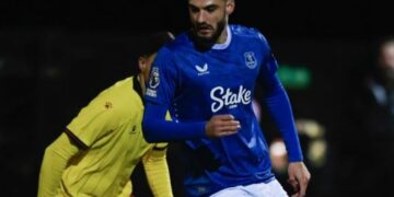 Trajneri i Evertonit jep lajmin e madh, Armando Broja mund të përfshihet në ndeshjen ndaj Manchester Unitedit