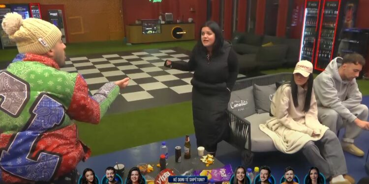 Videoja e Xuxit shkakton tensione të ashpra mes Gjestit dhe Gresës (VIDEO)