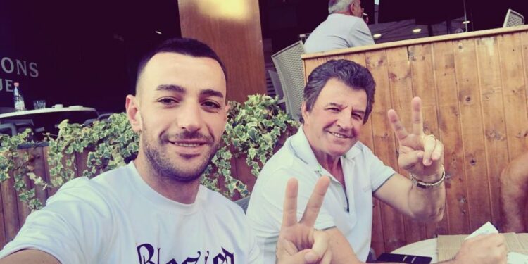 Babai i Stresit ka disa fjalë pasi djali i tij u dorëzua në polici
