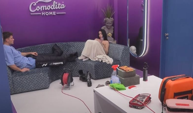 “A ma kishe kërku snapin nëse ishim taku jashtë?”, Driloni i përgjigjet Anisës në pyetje