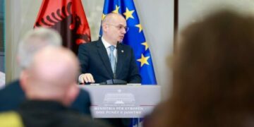 Hasani: Sovranitetit e integriteti territorial i Kosovës, prioritet kombëtar