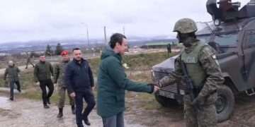 Qeveria Kurti bëri kërkesë te KFOR-i, por NATO nuk ia lejoi të dërgojë ushtarë të FSK-së në Zubin Potok