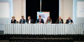 PDK miraton Deklaratë Politike në Këshillin Drejtues: Kërkon drejtësi për çlirimtarët, siguri për Kosovën dhe mobilizim për fitore