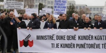 SBASHK-u thotë se pas protestave nuk përjashtohen grevat e përgjithshme