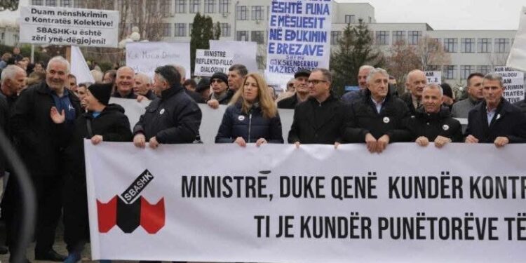 SBASHK-u thotë se pas protestave nuk përjashtohen grevat e përgjithshme