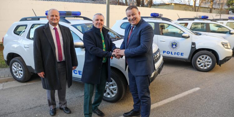 Ambasada Gjermane me donacion afro 300 mijë eurosh për Policinë e Kosovës