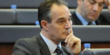 Nait Hasani e quan Thaçin “Ismail Qemali i dytë”: Me e gjyku pse ia ke dhënë dikujt një shuplakë