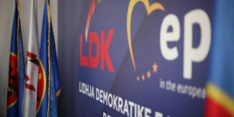 Biseda mes asambleistëve të LVV-së në Prishtinë, LDK kërkon hetime