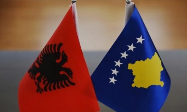 Zbardhet agjenda e mbledhjes së Kuvendit të Shqipërisë dhe Kosovës