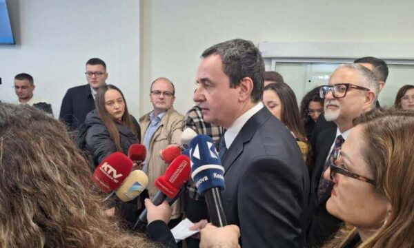 Kërkesa e Prokurorisë Speciale për ta intervistuar, Kurti i injoron pyetjet: Në Dragash e në Malishevë duhet me shku…