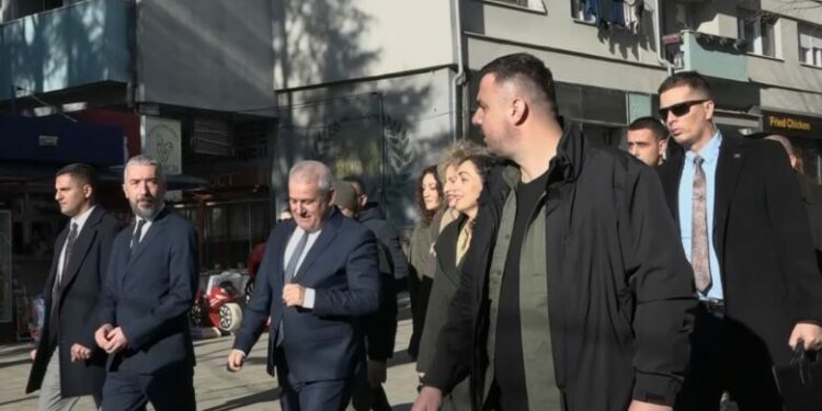 Osmani nga veriu falënderon policët e gjitha komuniteteve