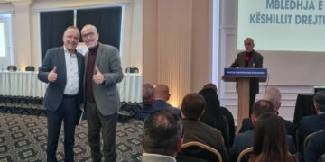 Haxhiu: Në mbledhjen e sotme, diskutuam rreth përgatitjeve për zgjedhjet nacionale dhe zhvillimet e fundit në vend