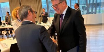 Lajçaku e informon Këshillin e Atlantikut të Veriut rreth zhvillimeve në dialog