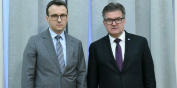 Petkoviq në Bruksel me pritje të vogla, nis takimin me Lajcakun