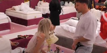 Sara e kritikon Drilonin: Shakatë që bën ti, ata i përdorin kundër meje  – VIDEO