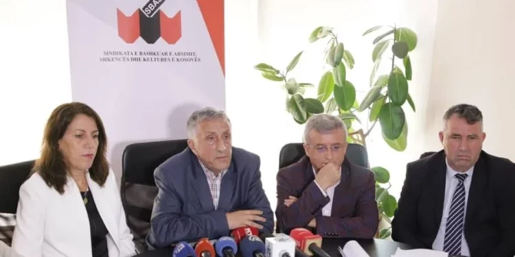 Pakënaqësi me mospërmbushjen e kërkesave, SBASHK-u proteston sot