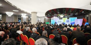 Bedri Hamza premton në Pejë përfundimin e autostradës Prishtinë-Pejë dhe të projektit Borea në Rugovë