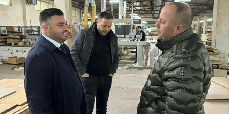 84-shi i VV-së, Meholli viziton Loni Dekorin: Mbështetja e bizneseve përmes grantit qeveritar është një nga prioritetet kryesore të programit tonë
