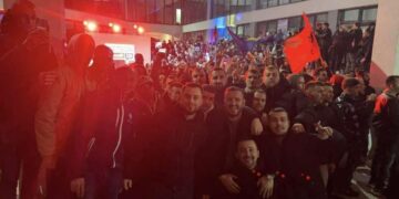 VV e ‘mbushi’ Skenderajn me militantë nga Obiliqi