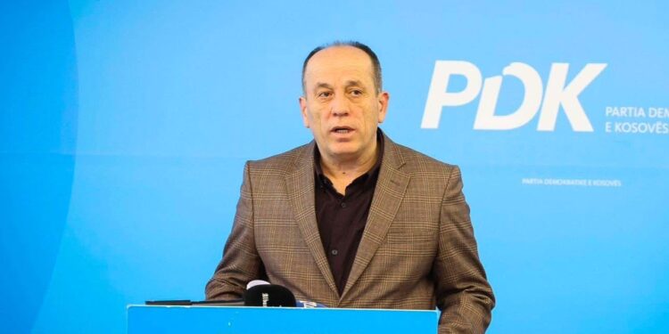 Shala thotë se Kurti po manipulon për të hyrat e “Ibër-Lepencit”: Veprimet dhe korrupsioni i kësaj qeverie duhet të hetohen nga Prokuroria