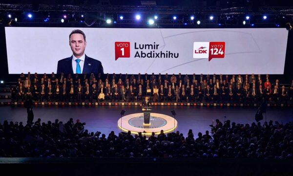 Abdixhiku: Punën e të ardhmen e bartim ne, ankesat e frustrimin ua lëmë të frustruarve