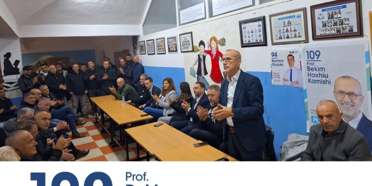 Vojniku në mbështetje të 109-shit të PDK-së, Bekim Haxhiut