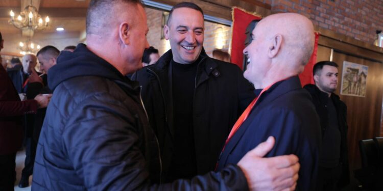 Daut Haradinaj: Do të jem zëri i fuqishëm i bashkëluftëtarëve që ndodhen në Hagë dhe i kategorive të lirisë