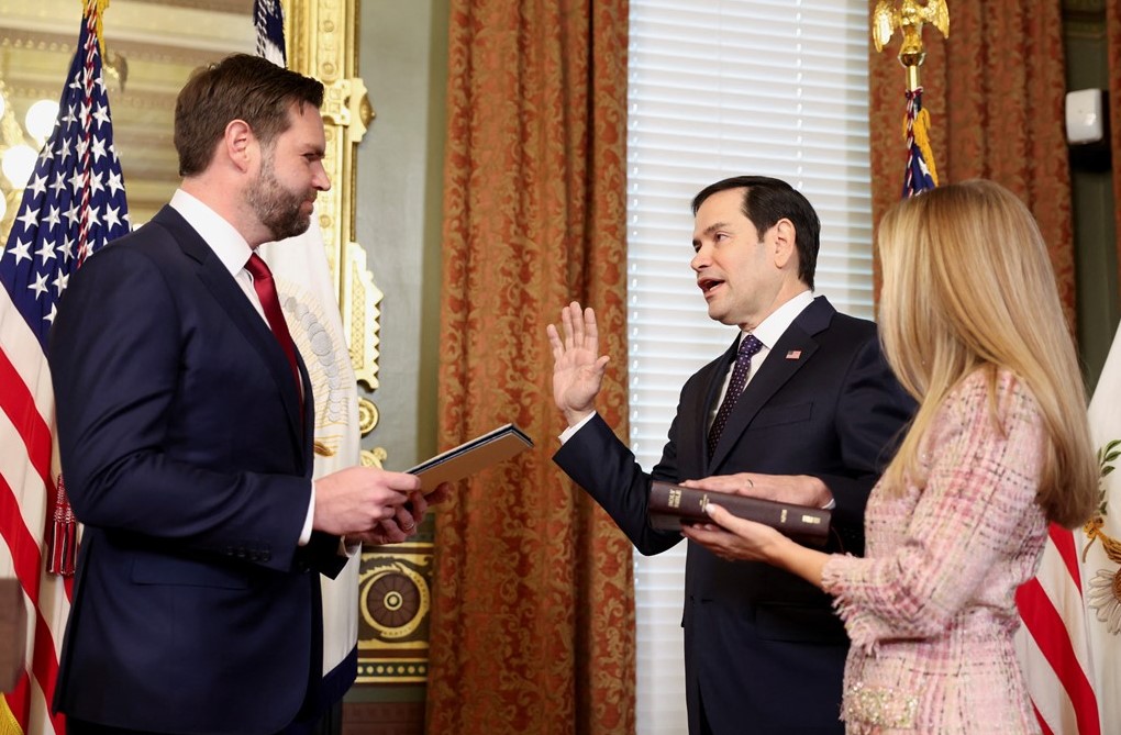 Rubio betohet si sekretar i Shtetit
