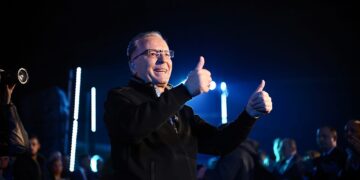 Hamza në Shtime: Në ditën time të parë si kryeministër, do t’i filloj ndryshimet e nevojshme për realizimin e rritjes 50% të pagave dhe 70% të pensioneve bazike