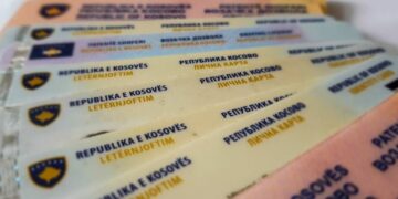 Hyn në fuqi marrëveshja për njohjen e patentë shoferëve mes Kosovës dhe Italisë