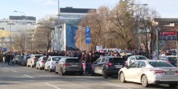 Vazhdojnë protestat në Serbi, studentët nga Beogradi nisen në këmbë për Novi Sad