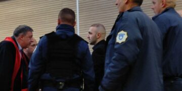 Andi Pajaziti lirohet nga akuza për vr’asje, dënohet më 2 vjet bur’gim për armëmbajtje pa leje