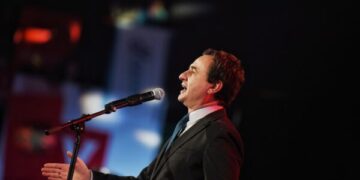 Su’lme e etiketime ndaj të gjithë atyre që s’e duan kryeministër, gjuha e Kurtit shihet si “pasiguri për atë se çka e pret më 9 shkurt”