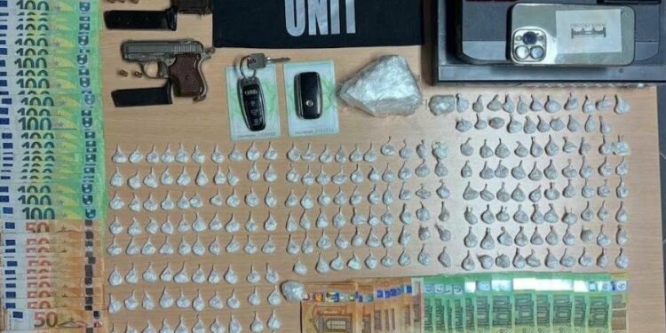 Policia kryen operacion në Prishtinë, sekuestron dro’gë në vlerë të 30 mijë eurove