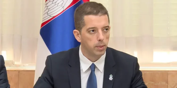 Gjuriq: Serbia mund të jetë nikoqire e takimit eventual mes Trumpit e Putinit