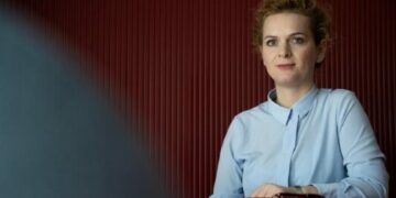 Flutura Kusari reagon: Kapja politike e KPM-së u kompletua