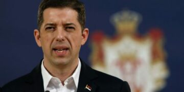 Gjuriq ndërhyn në zgjedhjet e Kosovës, u bëri thirrje serbëve që ta votojnë Listën Serbe