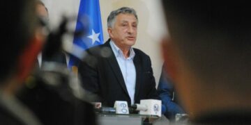 Jasharaj: Kurti e Nagavci nuk e “çajnë kokën” për sistemin arsimor