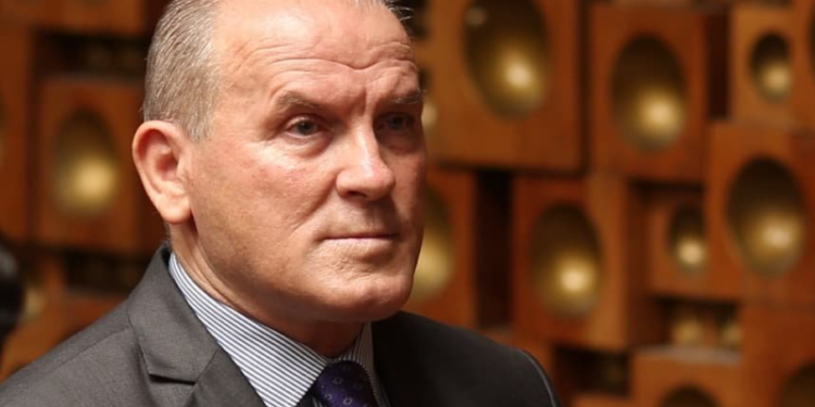 Ekskluzive: Ky është majori i policisë që u dërgua në procedurë disiplinore, mori pjesë në tubimin e LDK-së