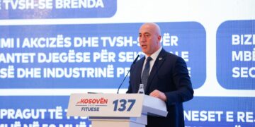 Haradinaj takon bizneset: rritje ekonomike 7%, infrastrukturë moderne dhe përkrahje për biznese