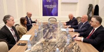 Haradinaj pret në zyrë të ngarkuarën me punë të Ambasadës së SHBA: Folëm për zgjedhjet, zhvillimet në Kosovë e rajon