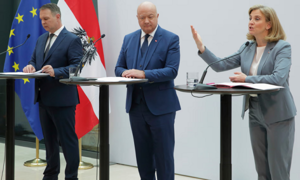 Partitë centriste austriake arrijnë marrëveshje për të formuar një qeveri pa të djathtën ekstreme që fitoi zgjedhjet
